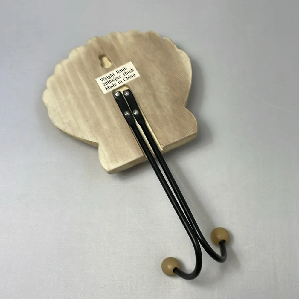 Carved Wood Shell Double Wall Hook in Coastal‎ Theme